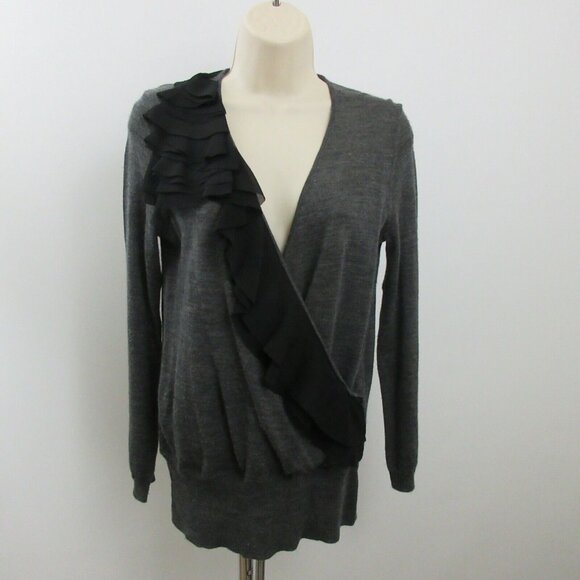 Ann Taylor LOFT Gray Thin Wool Blend Sweater Size M Petite Black Front Ruffle - Picture 2 of 6